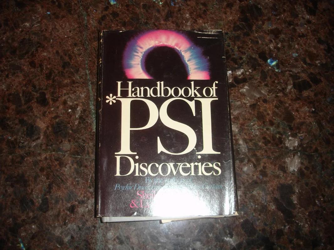 roundaboutbookstore-11489097