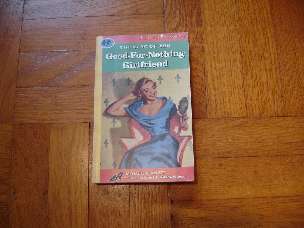 roundaboutbookstore1363993